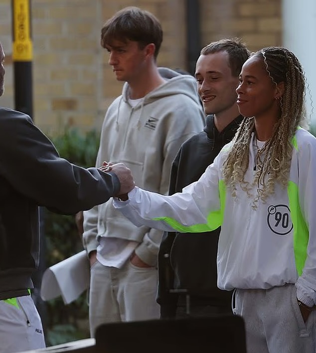 PALACE × NIKE による初コラボアイテムが公開