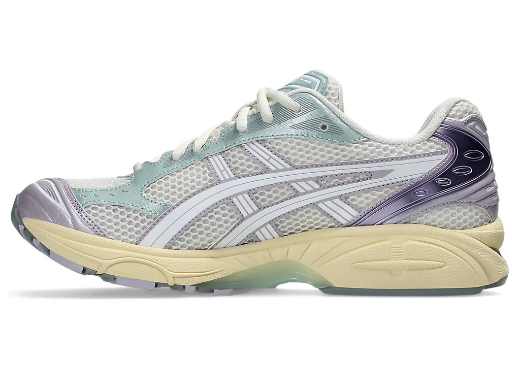 ASICS GEL-KAYANO 14 “Cream/Dusk Violet” の20%OFF セールが開催