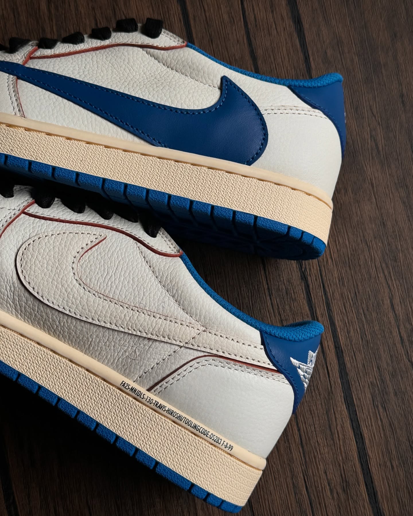 Travis Scott × fragment design × NIKE AIR JORDAN 1 LOW 2025