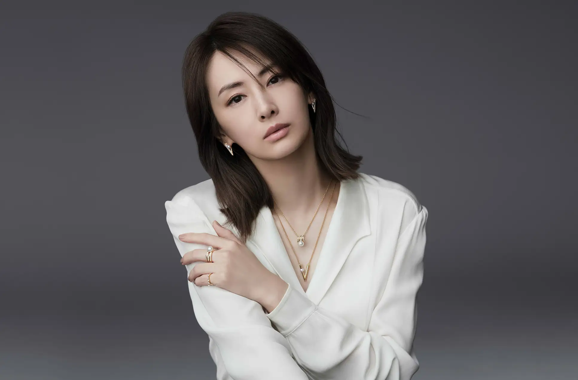 MIKIMOTO 新作コレクション "Bow Charm" のキャンペーンに 北川景子 が登場