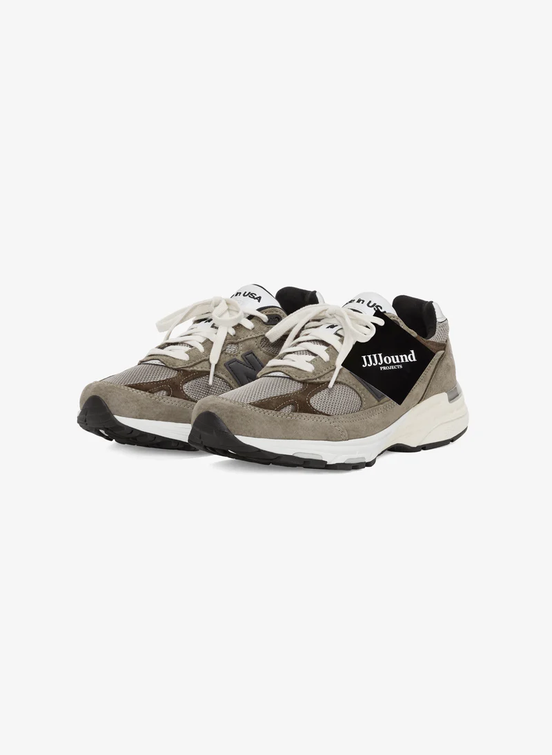 JJJJound × New Balance 993 “Mushroom/White” の発売日が決定