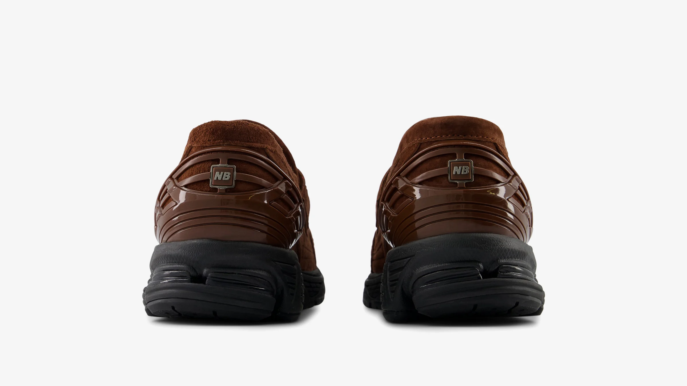 New Balance 1906L “Black” & “Rich Oak” のWEB抽選が開始