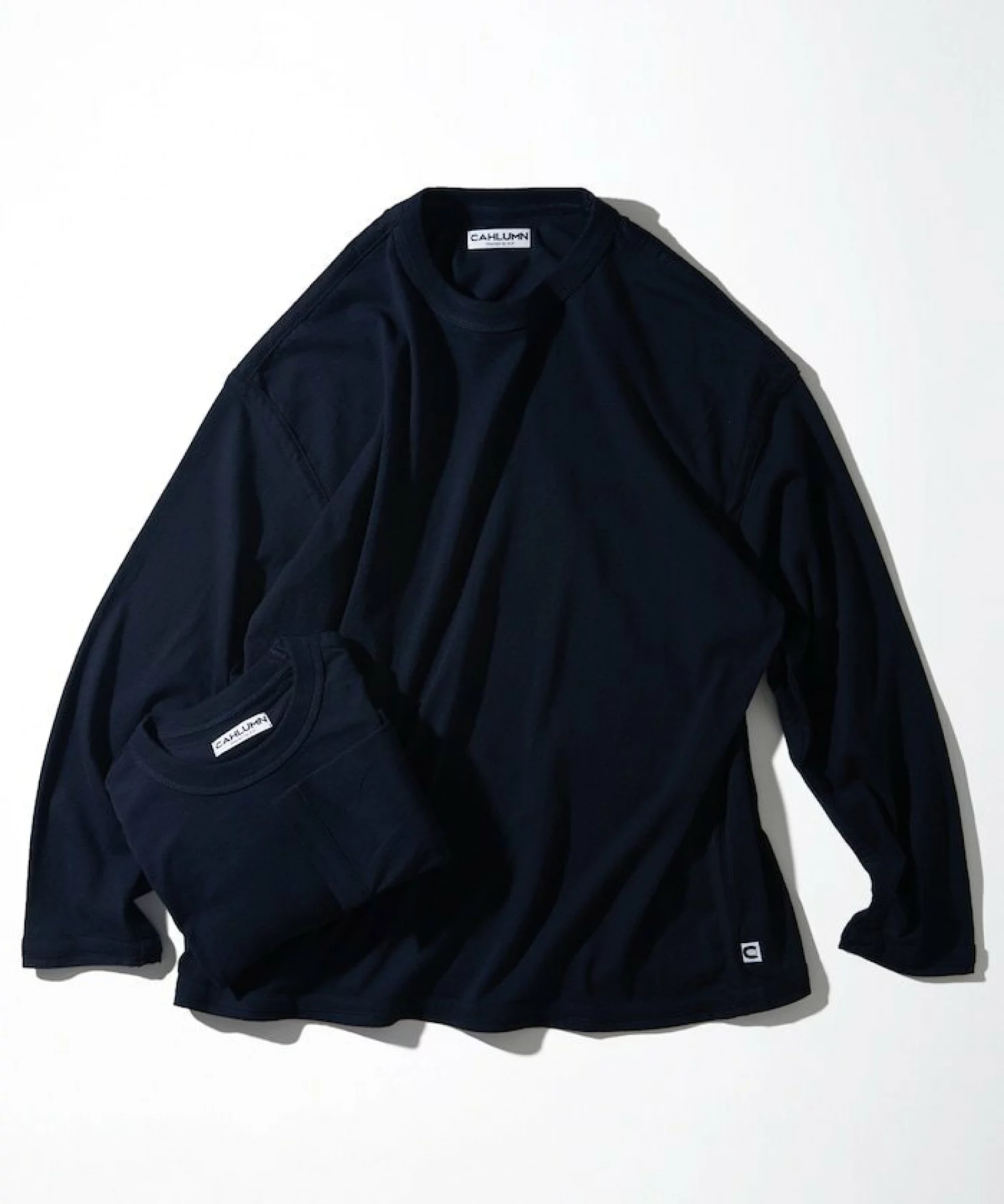 CAHLUMN の 2-Pack Reversible Long Sleeve Tee が発売