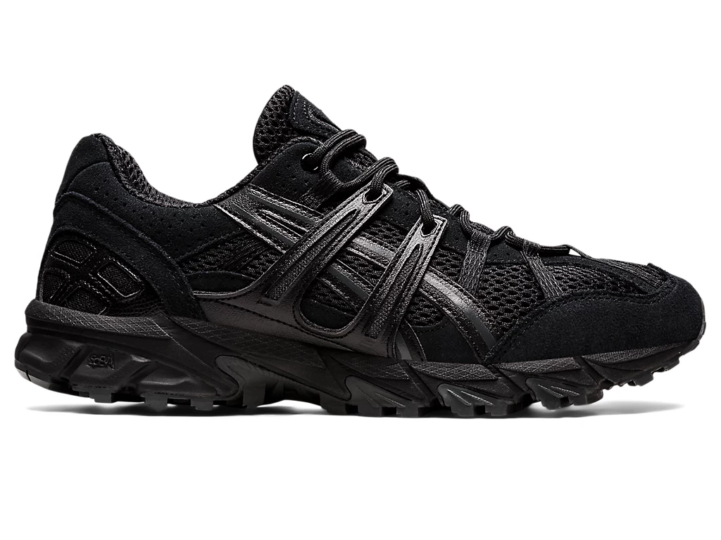 ASICS GEL-SONOMA 15-50 “Black” の先行販売が開始