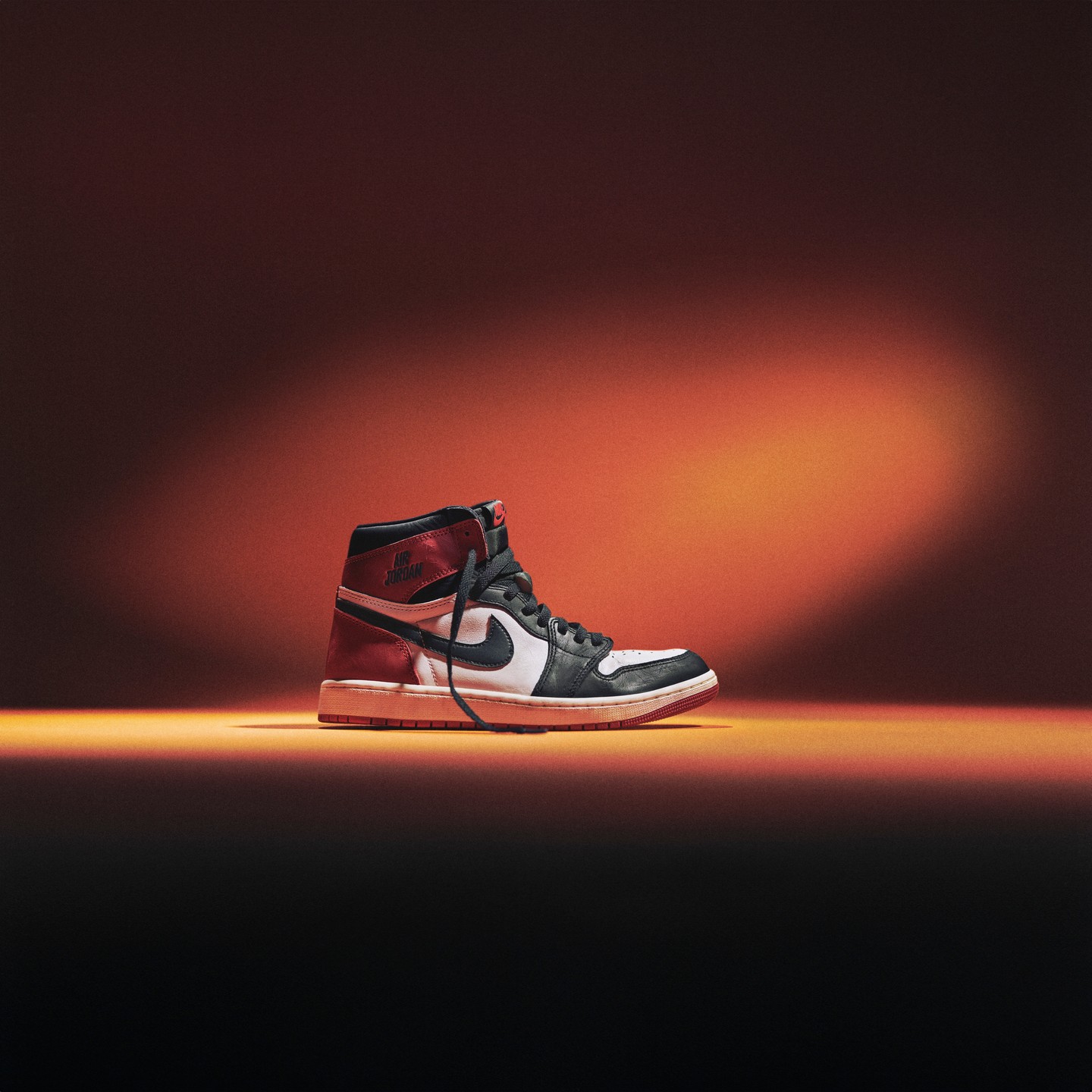 NIKE AIR JORDAN 1 RETRO HIGH OG “Black Toe Reimagined” 2月15日(土)発売