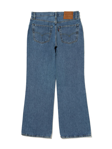 Levi's® より現代シルエットに昇華させた 567 ジーンズが発売