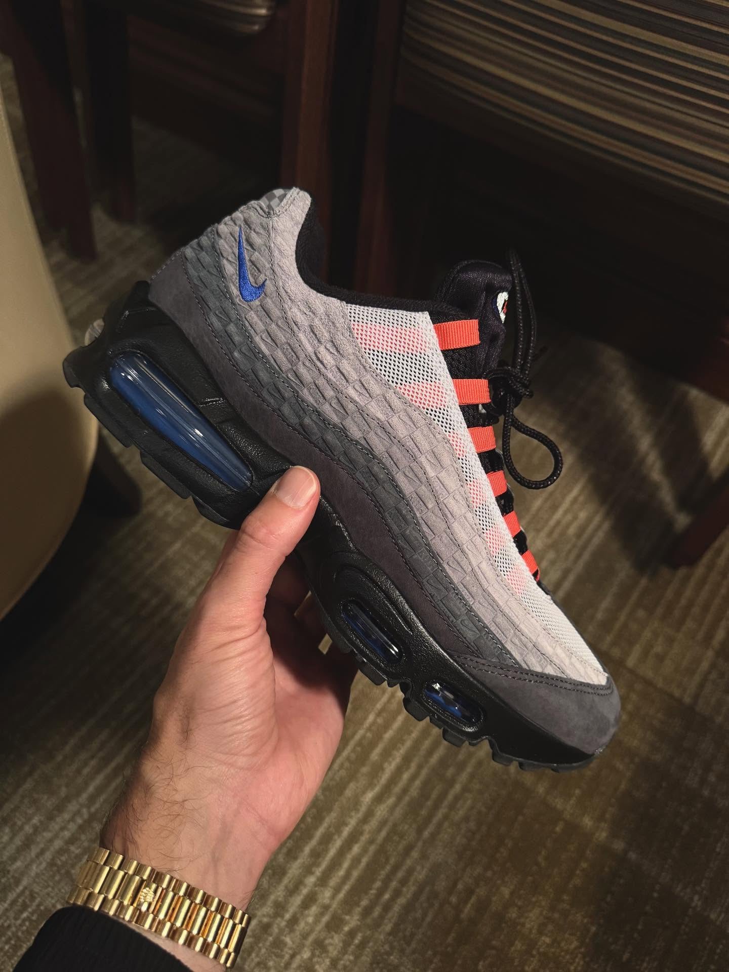 KITH × NIKE AIR MAX 95 のファーストルックが公開