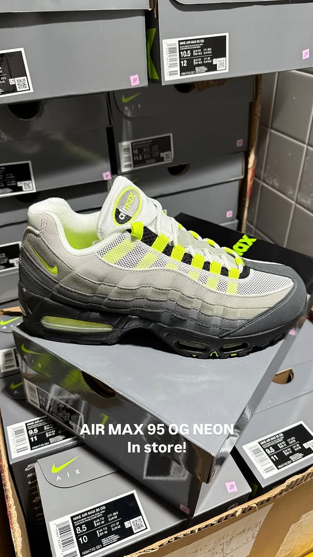 国内ストア blue room が NIKE AIR MAX 95 Big Bubble “Neon” のゲリラリリースを敢行