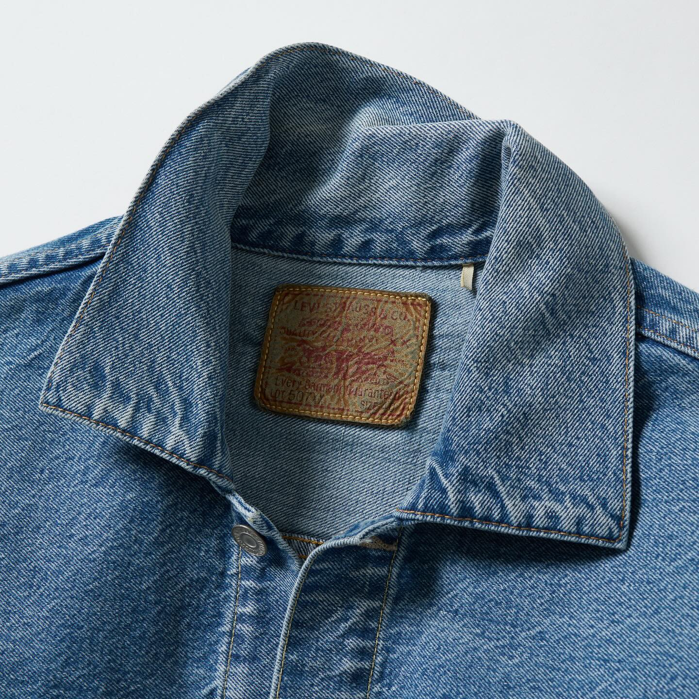 Levi's® Vintage Clothing 1953 TYPE Ⅱ トラッカージャケットが公式オンラインにて発売 