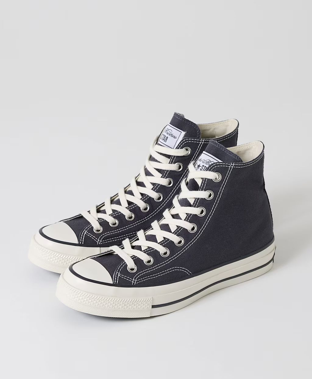 Brooks Brothers × CONVERSE ALL STAR LGCY が登場