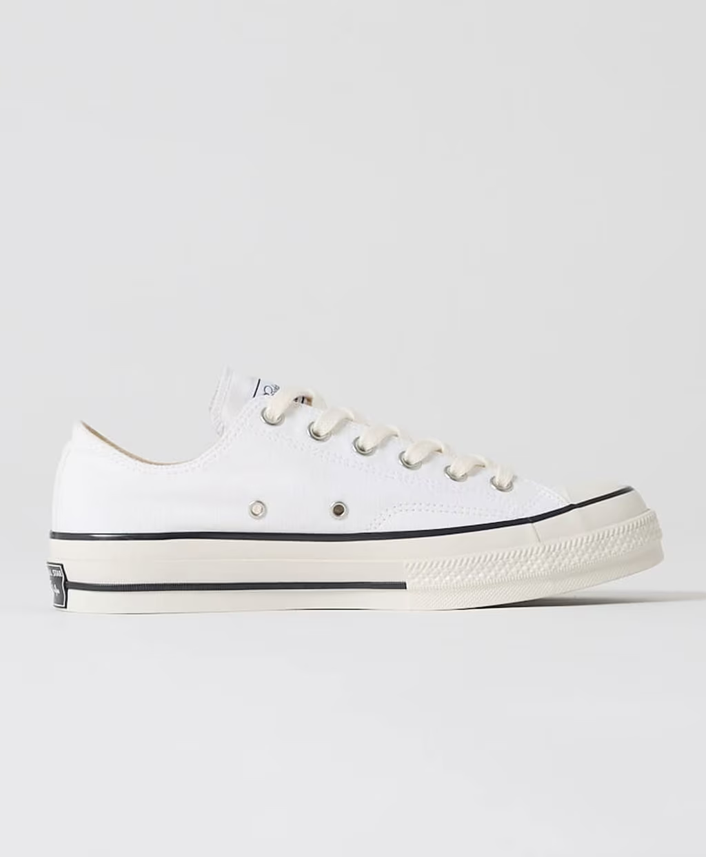 Brooks Brothers × CONVERSE ALL STAR LGCY が登場