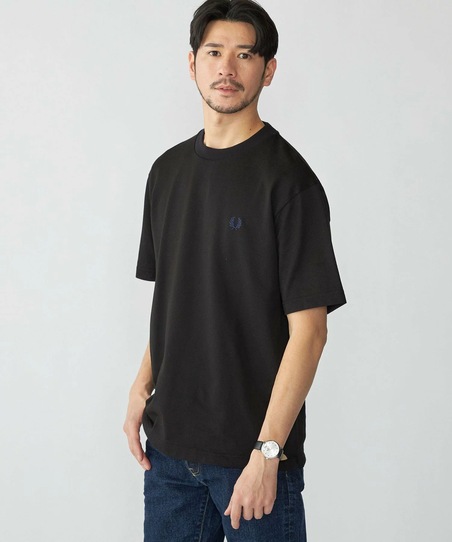 SHIPS より FRED PERRY の別注ワンポイントTシャツが発売