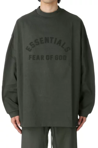 Fear of God ESSENTIALS のMAX50%OFF セールが開催