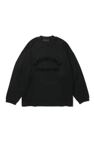 Fear of God ESSENTIALS のMAX50%OFF セールが開催