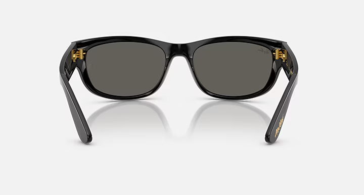 A$AP ROCKY × Ray-Ban® "The Blacked Out Collection" の先行販売が開始