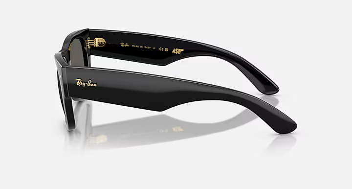 A$AP ROCKY × Ray-Ban® "The Blacked Out Collection" の先行販売が開始