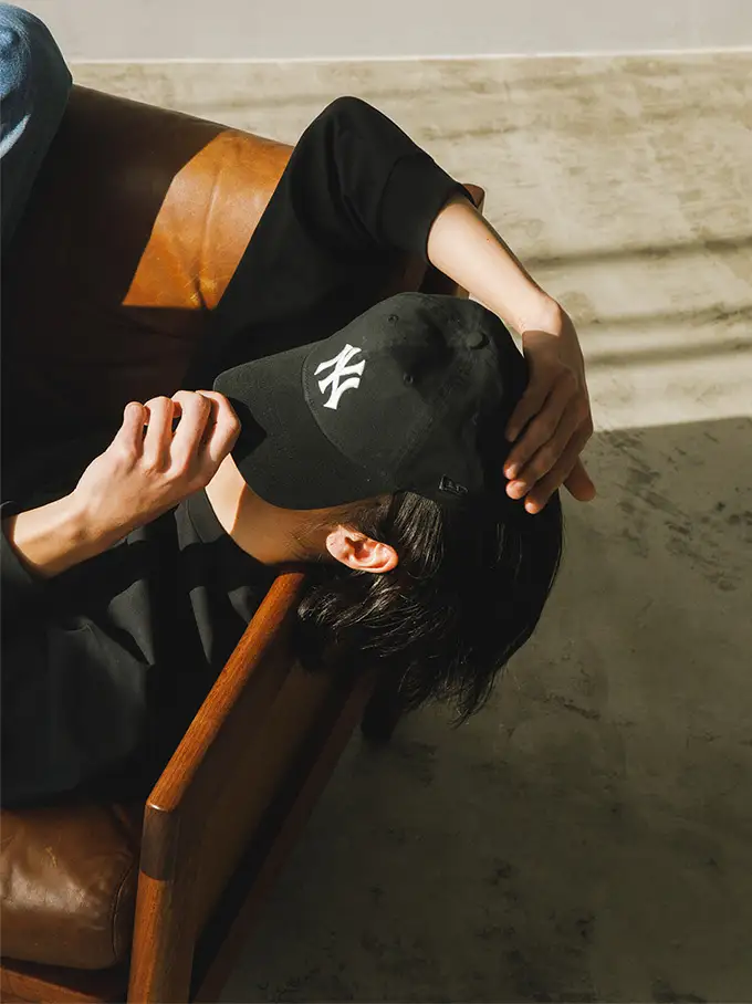 URBAN RESEARCH DOORS から New era® に別注したカスタムキャップが発売