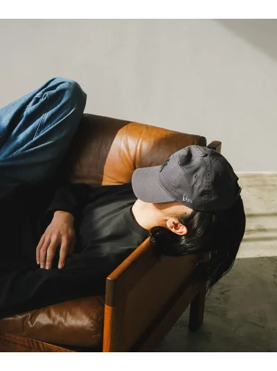 URBAN RESEARCH DOORS から New era® に別注したカスタムキャップが発売