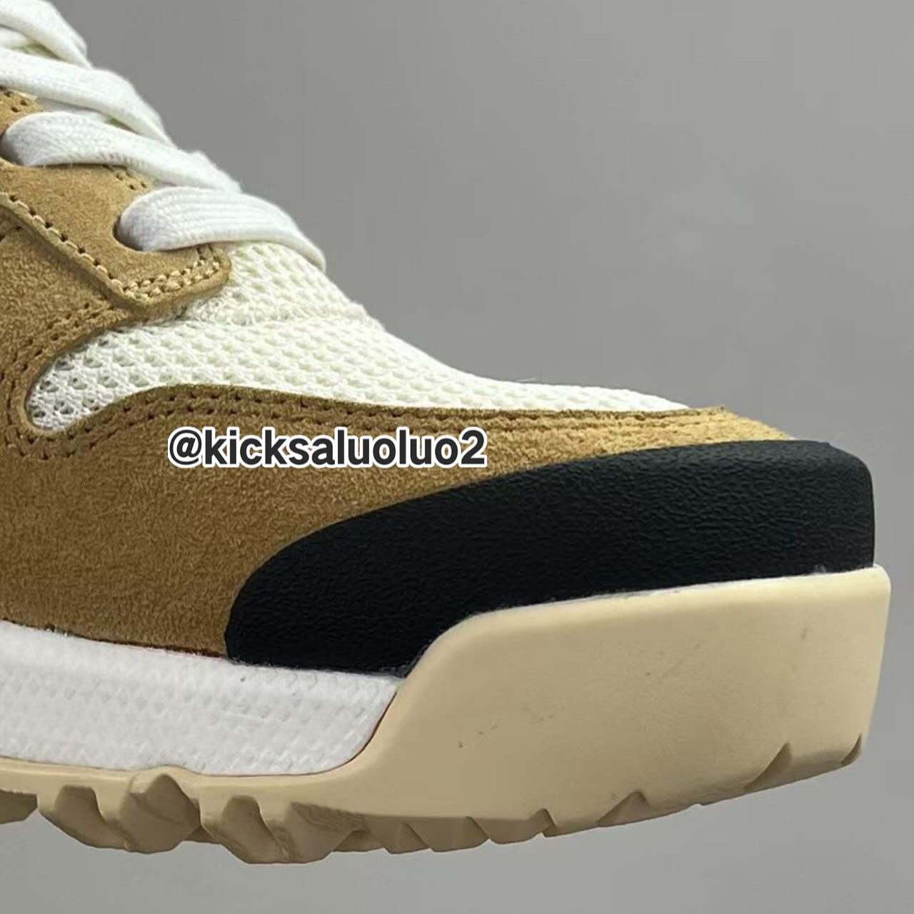 Tom Sachs × NIKE MARS YARD 3.0 が9月発売予定