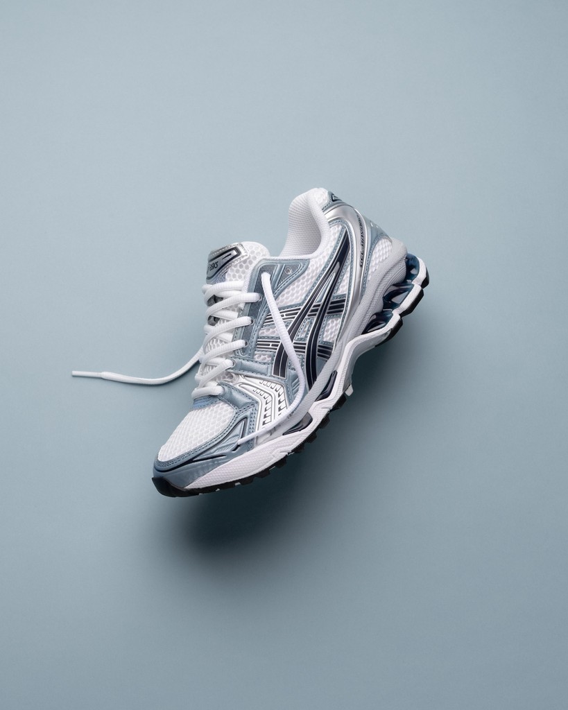 ASICS GEL-KAYANO 14 “White/Fjord Grey” が再販