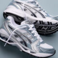 ASICS GEL-KAYANO 14 “White/Fjord Grey” が再販