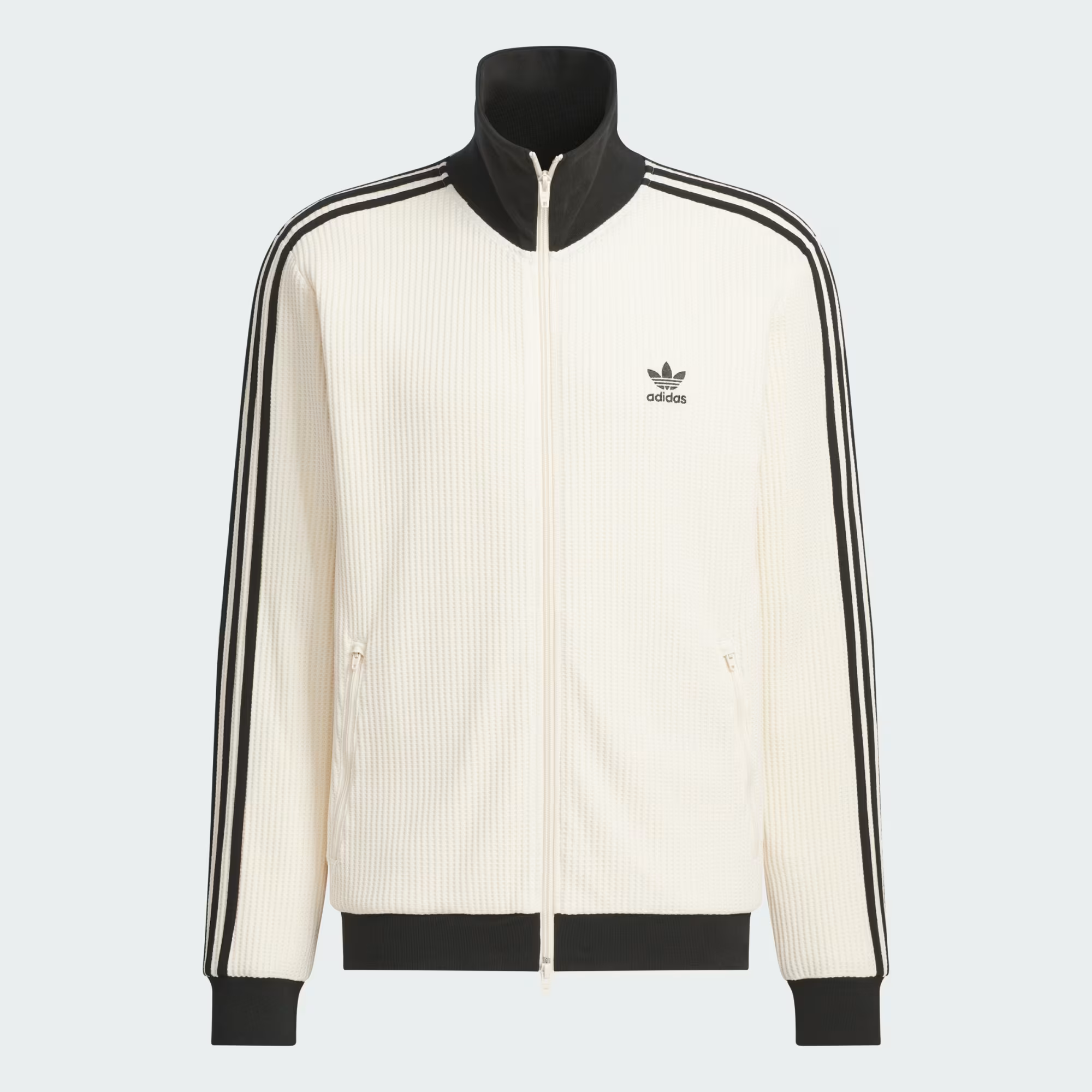 adidas よりワッフル クラシック トラックトップが発売