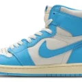NIKE AIR JORDAN 1 HIGH OG “UNC Reimagined” の正規リテイラー画像が公開