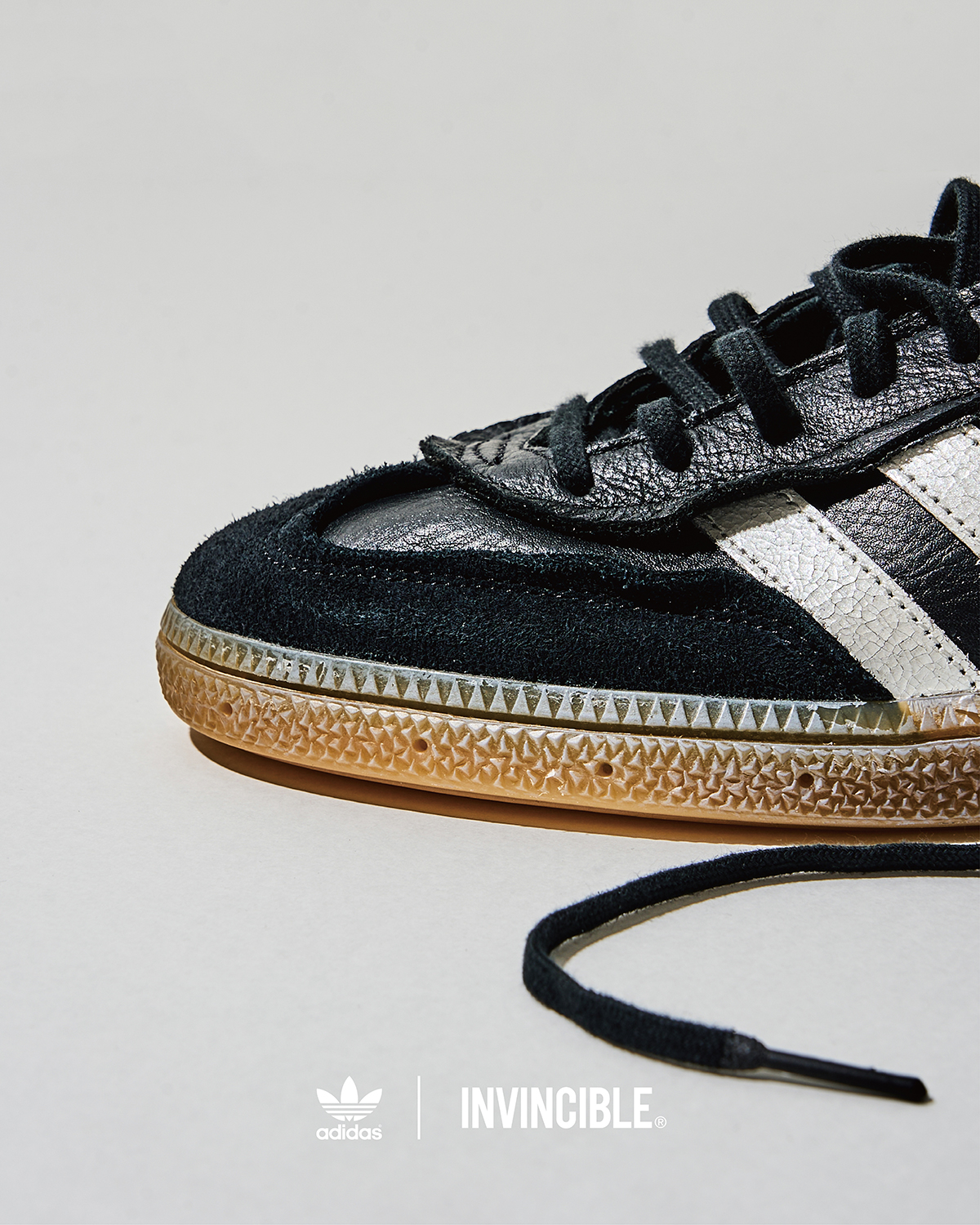 INVINCIBLE × adidas Consortium Handball Spezial ”Terrace Redefined” が発売