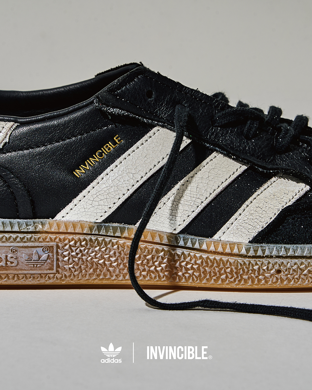 INVINCIBLE × adidas Consortium Handball Spezial ”Terrace Redefined” が発売