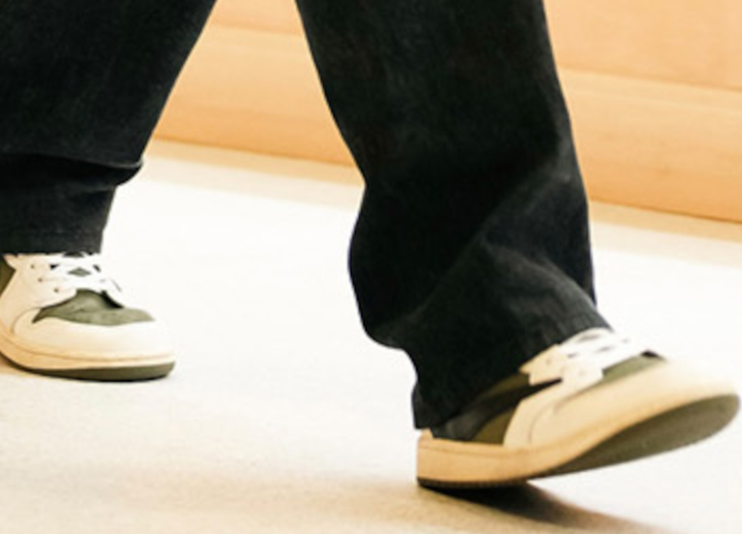 ドジャース 山本由伸 が トラヴィス AJ1、goro’s を着用