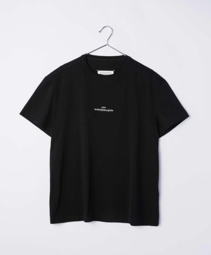 Maison Margiela ミニロゴTシャツが39%OFF セールで発売