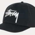 Stüssy の Mid-Depth Big Stock Snapback がセール価格で発売