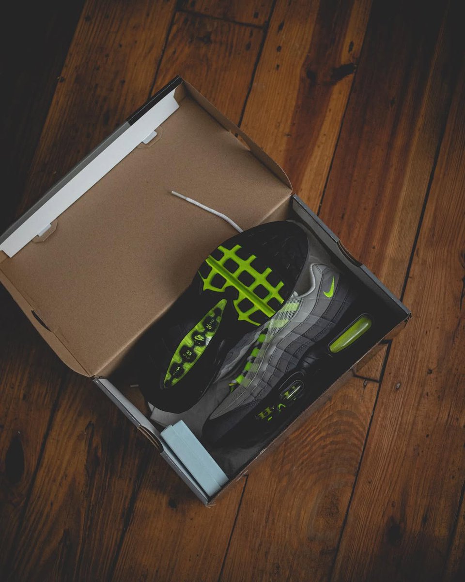 NIKE AIR MAX 95 Big Bubble “Neon” が2026年3月5日(木)に再販予定