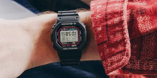 G-SHOCK の海外モデル DW-5000R-1A が発売