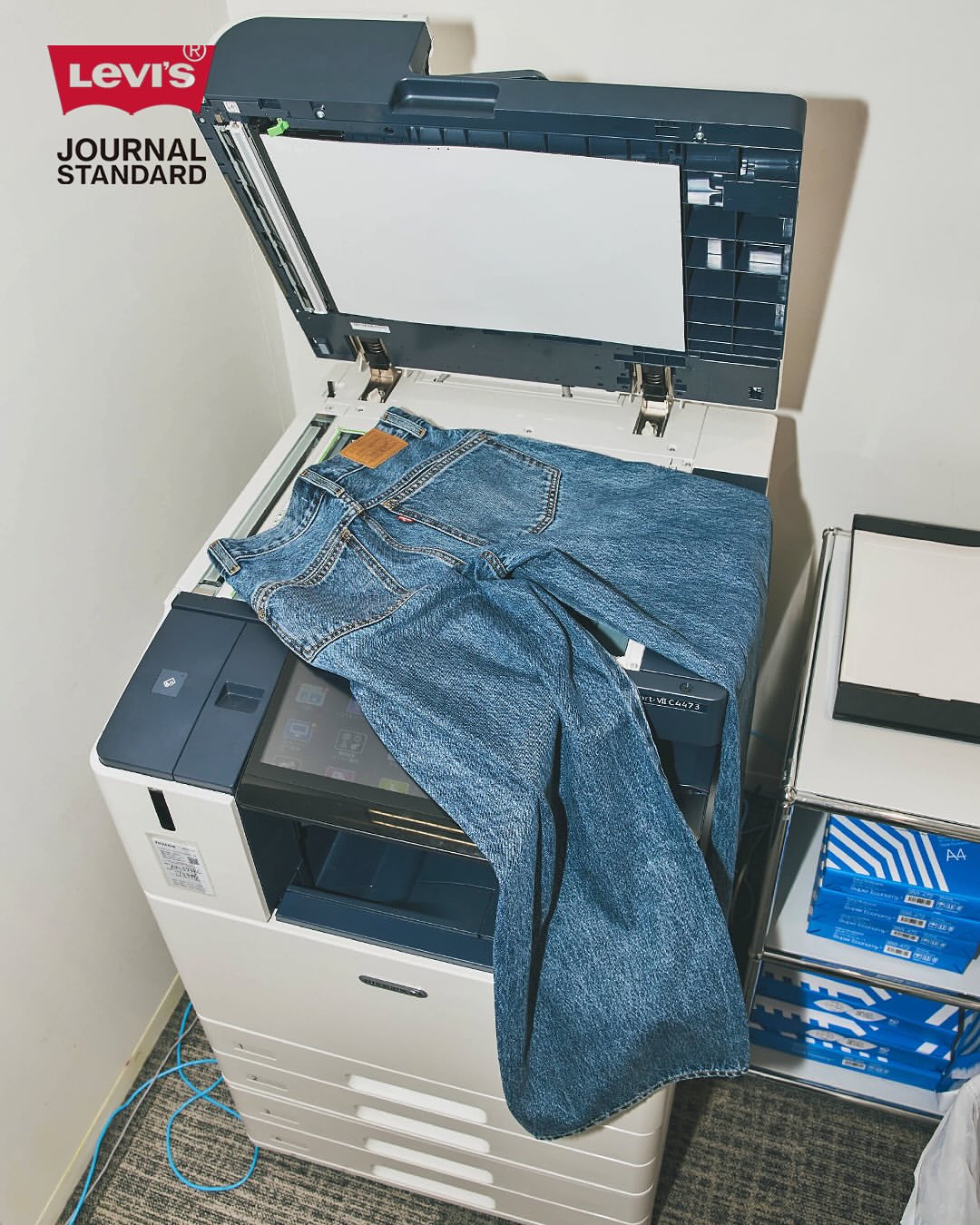 JOURNAL STANDARD × Levi’s® Ssuper Baggy Barrel、Twist Shacket の先行予約が開始