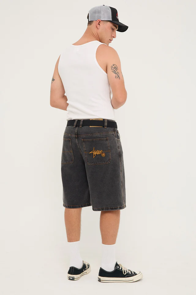 Shawn Stussy が手掛ける S/DOUBLE の Embroidered Denim Standard Short が発売
