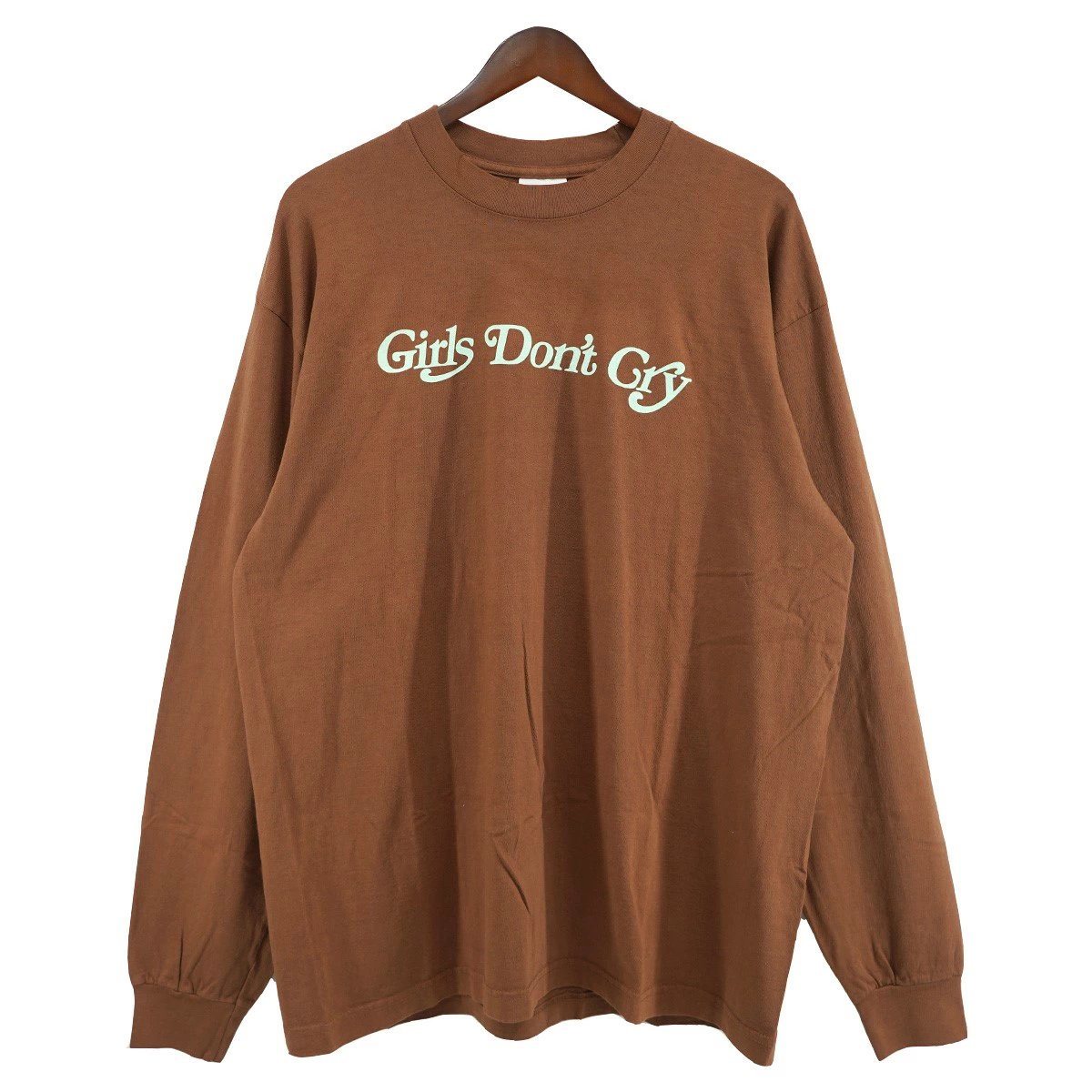 Girls Don’t Cry の Butterfly Print L/S Tee が発売