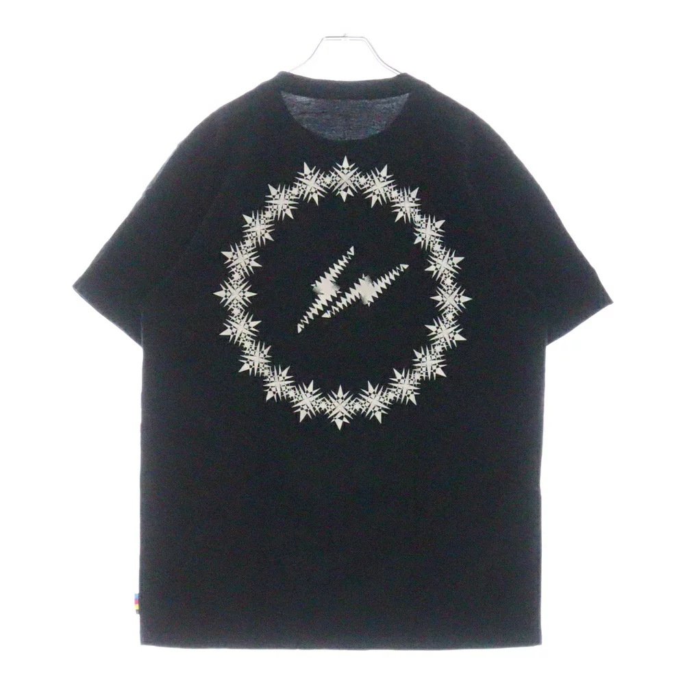 fragment design × THE CONVENI の FRGMTS Tee が発売