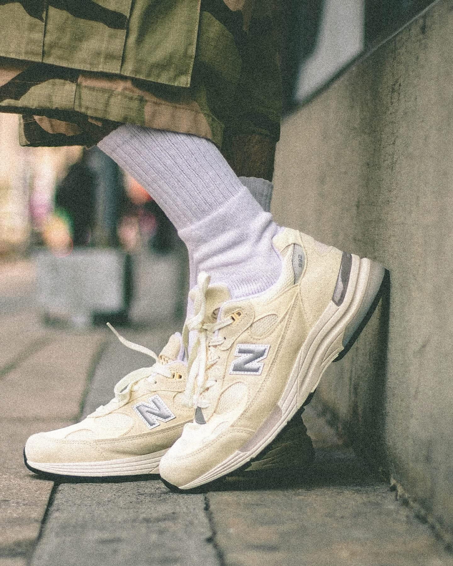 New Balance 992 “Calcium/U992MC” が発売