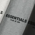 Fear of God ESSENTIALS の Logo Tee が5,980円で発売