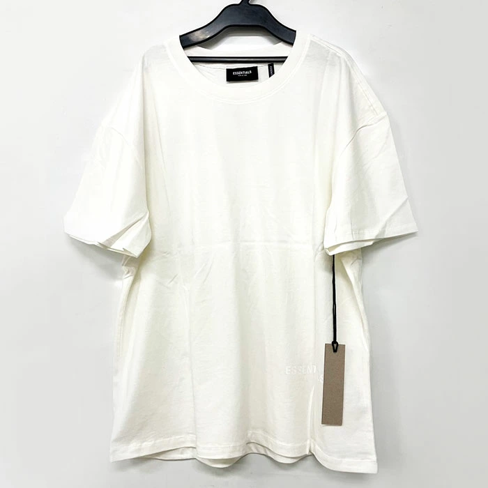 Fear of God ESSENTIALS の Reflector Logo S/S Tee が5,280円で発売