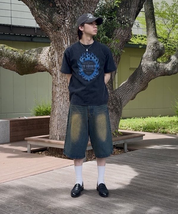 BEAMS の Higeblast Overdyed Denim Shorts が発売