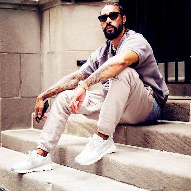 Fear of God ESSENTIALS の Sweat Pants が56%OFF セールで発売