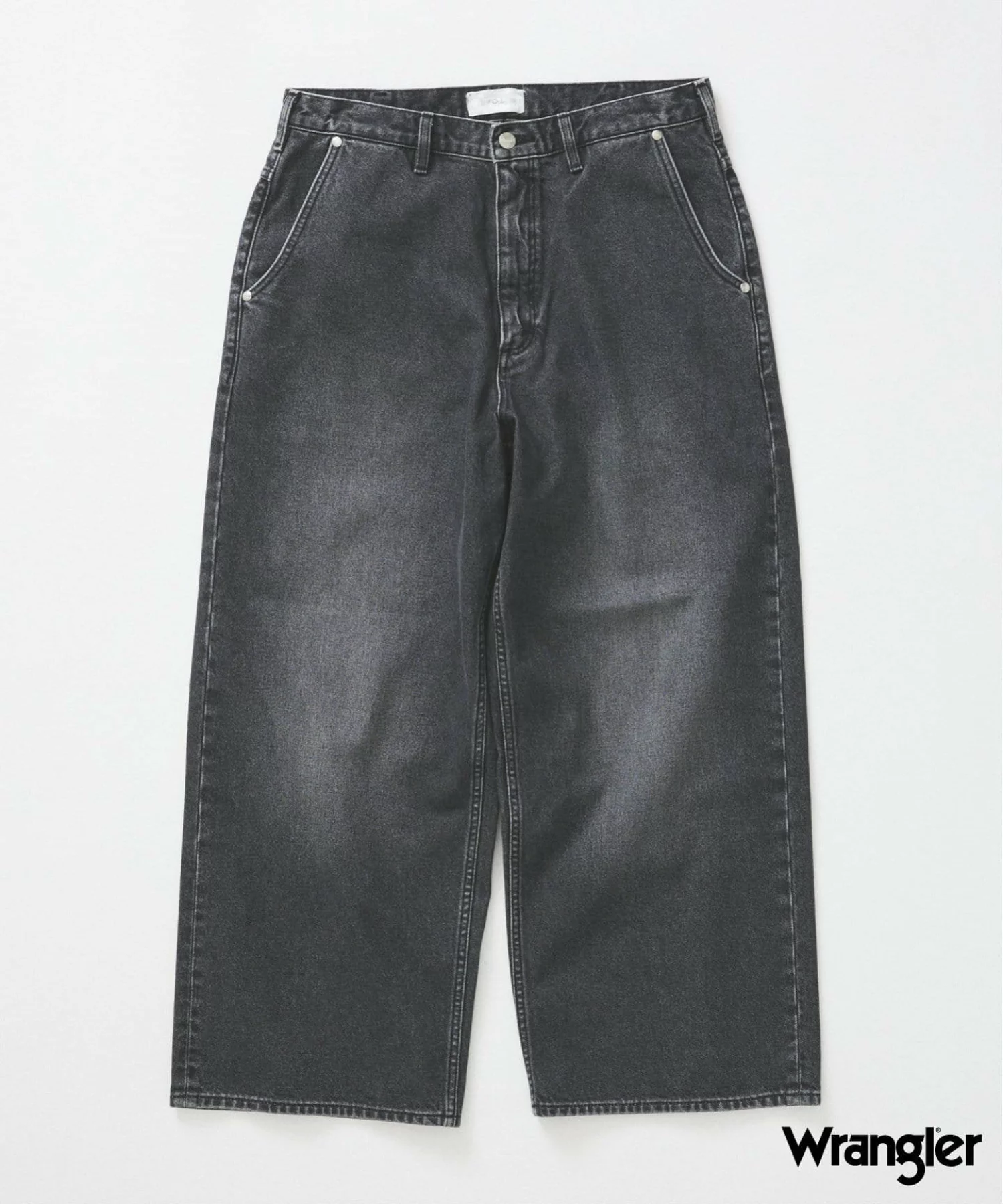 JOURNAL STANDARD から Wrangler for FOLL の Loose Hip Jeans が発売