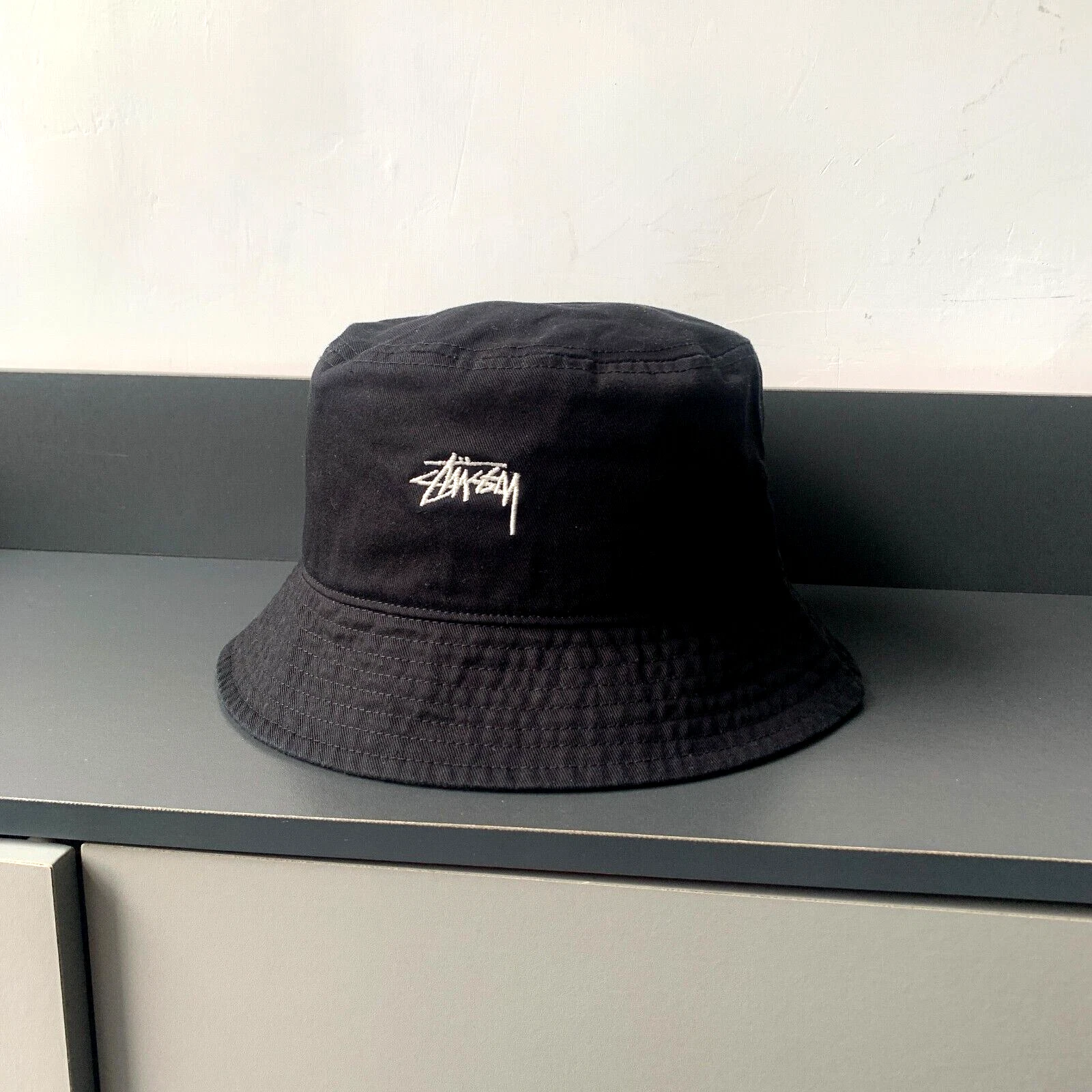 Stüssy の Stock Bucket Hat が発売
