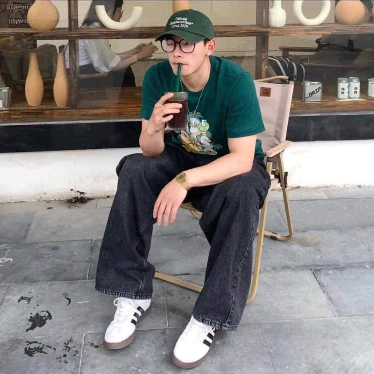 adidas VL Court Base が3,499円で発売