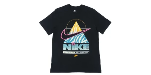 NIKE Brandriff Sportswear Tee の半額セールが開催