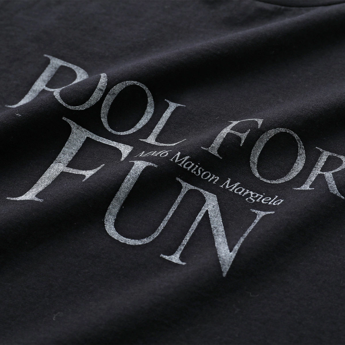 MM6 Maison Margiela Pool For Fun Logo Tee の半額セールが開催