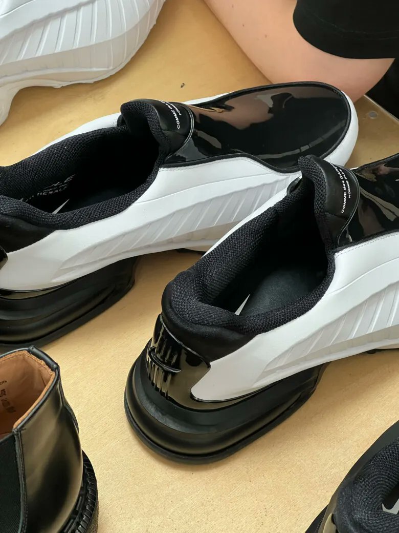 COMME des GARÇONS HOMME PLUS × NIKE AIR MAX DOLCE が公開