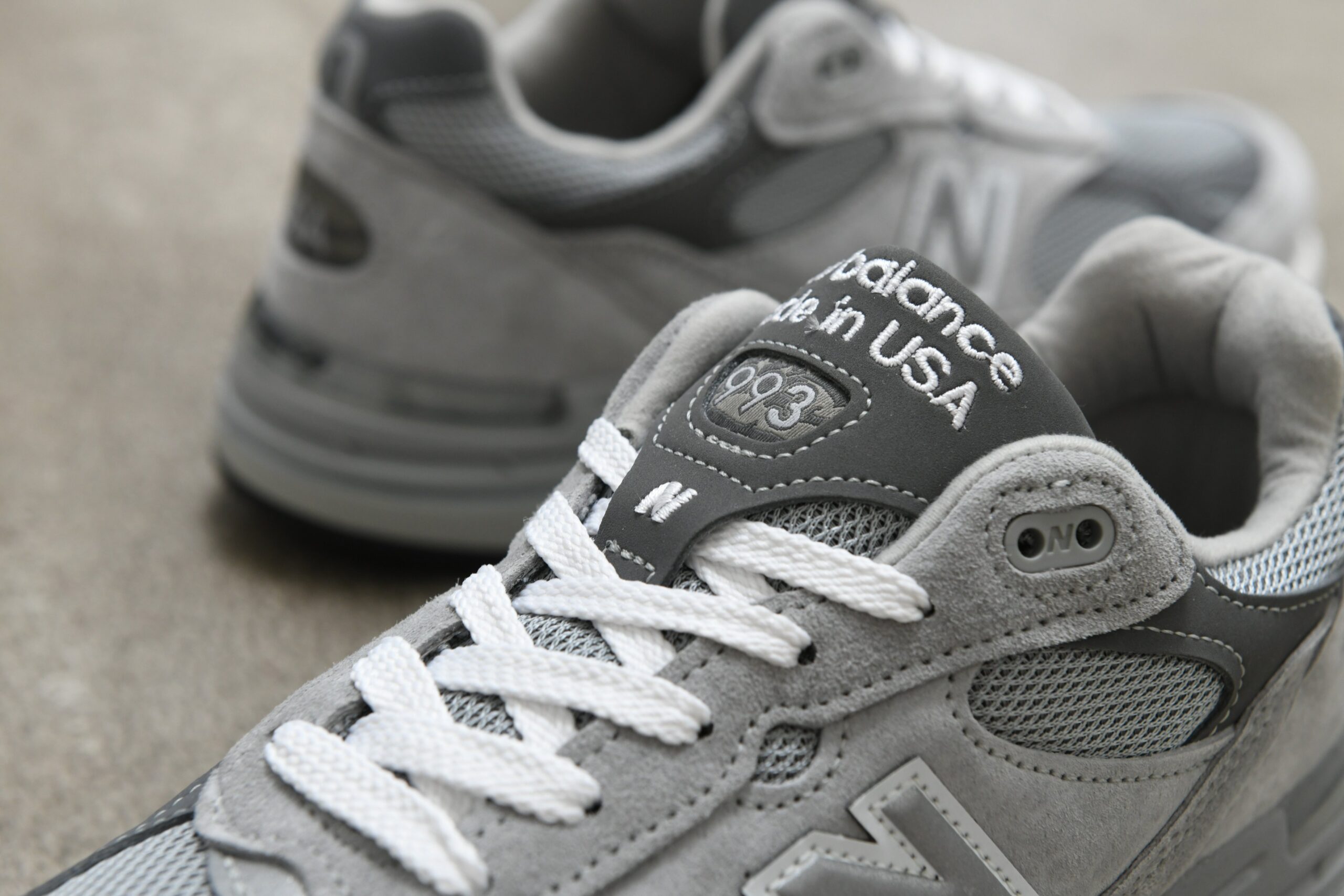 New Balance 993 “Gray” が発売